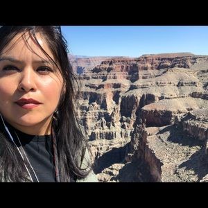 Meet your Posher, Mayra